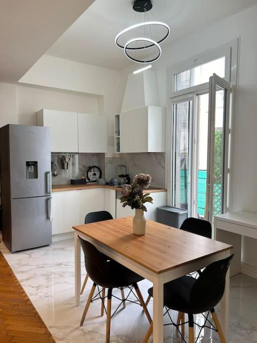 Appartement 4 Chambres Face Gare Nice-Ville Exterior photo